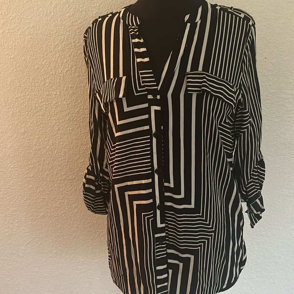 Calvin Klein Black and White Blouse - Picture 3 of 5